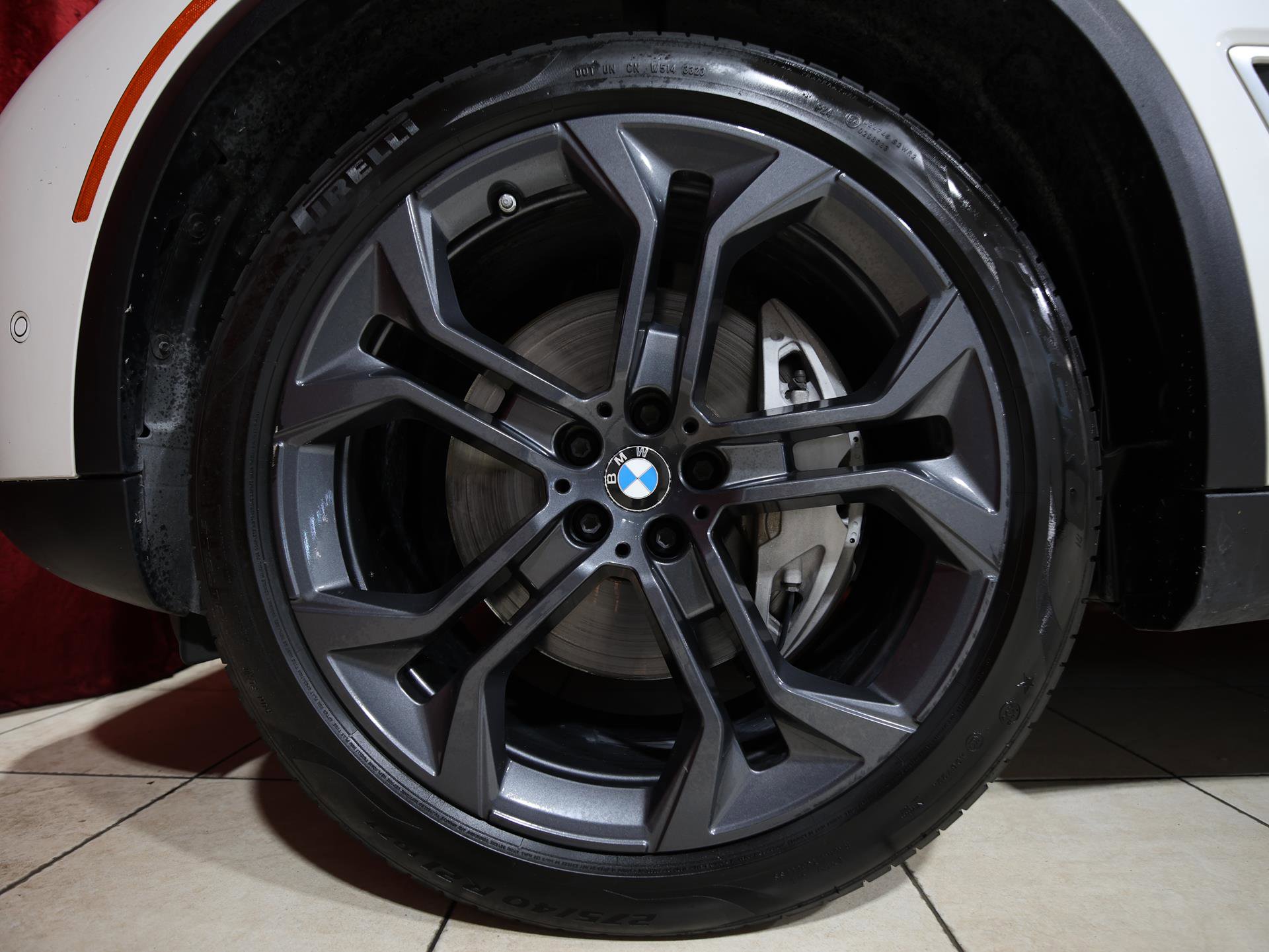 Used 2019 BMW X5 xDrive50i w/ Luxury Seating Package AWD/4WD image 7