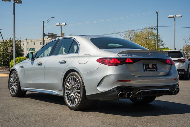Used 2025 Mercedes-Benz E 53 AMG e 4MATIC Sedan image 5