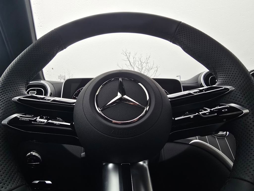 New 2026 Mercedes-Benz GLC 300 4MATIC image 27