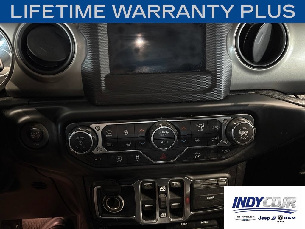 Used 2018 Jeep Wrangler Unlimited Sport S AWD/4WD image 17