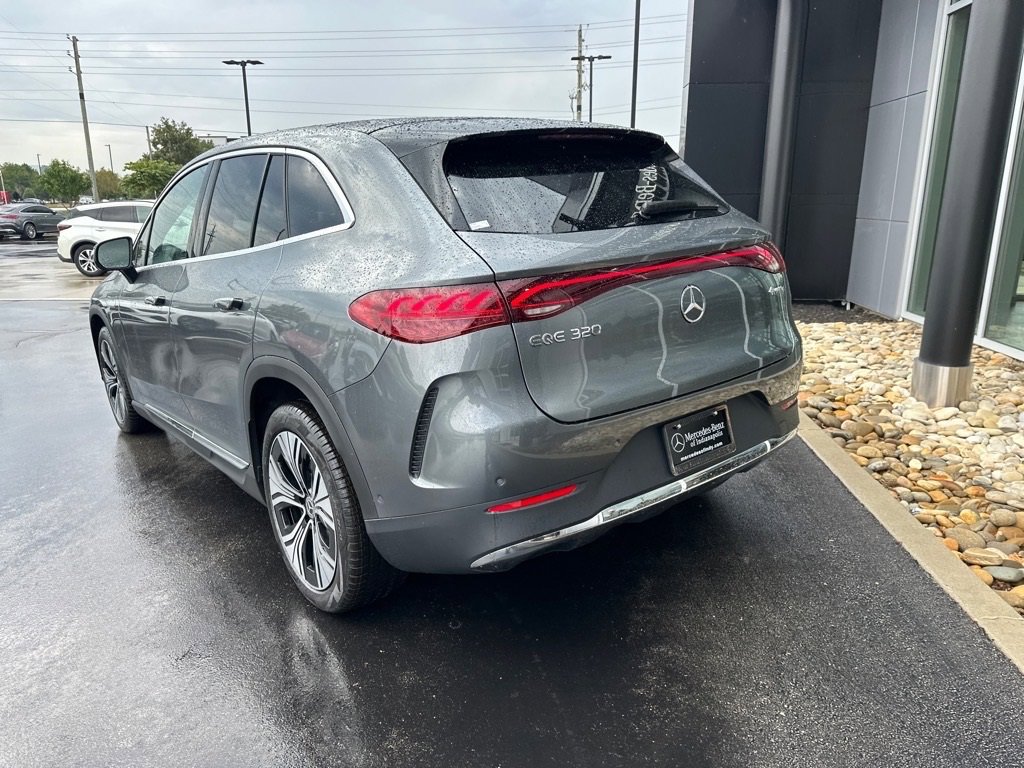 New 2026 Mercedes-Benz EQE 320 4MATIC SUV image 6