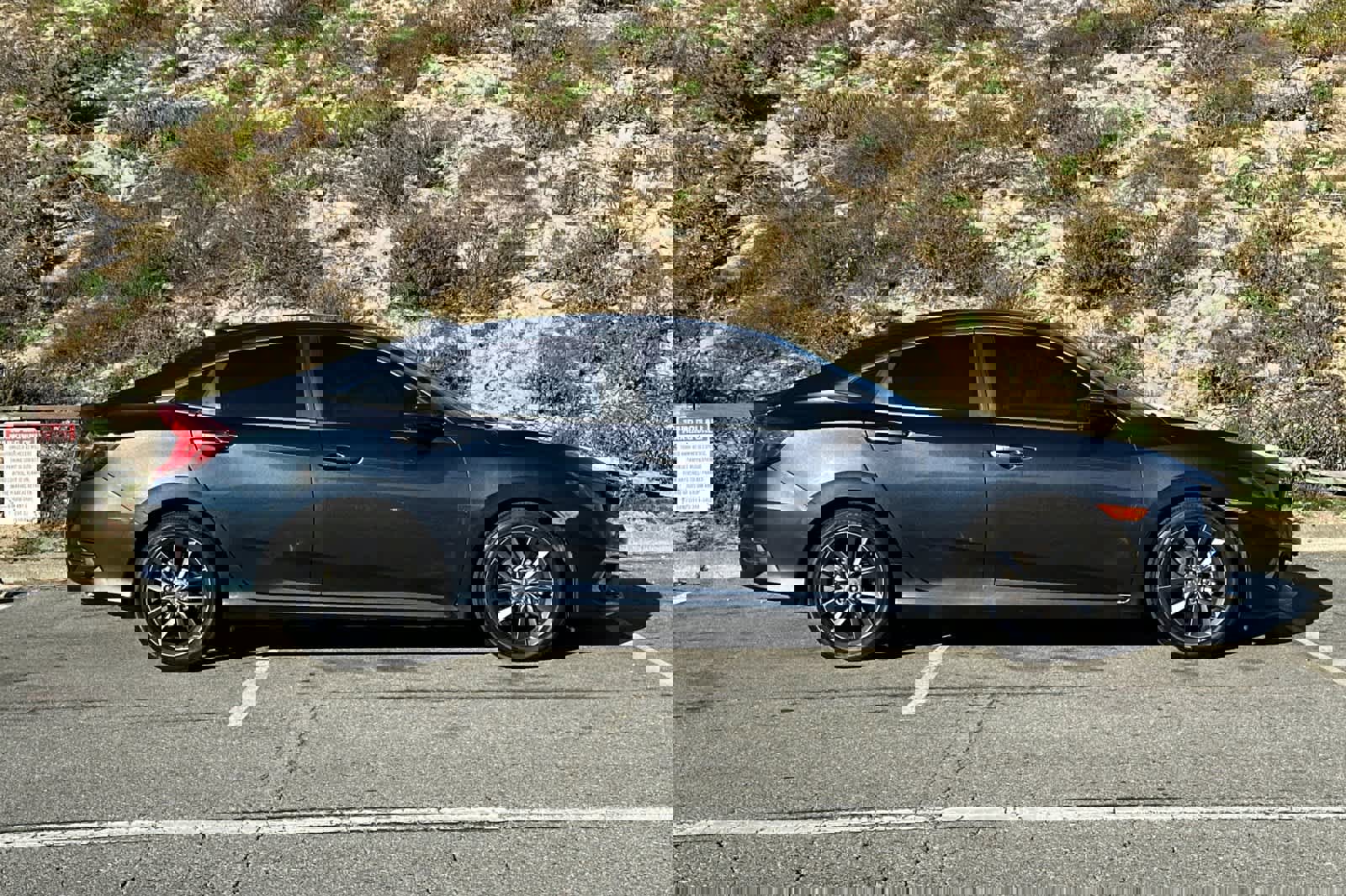 Used 2021 Honda Civic EX image 6