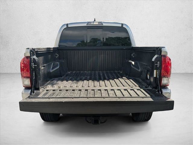 Used 2019 Toyota Tacoma TRD Sport image 6