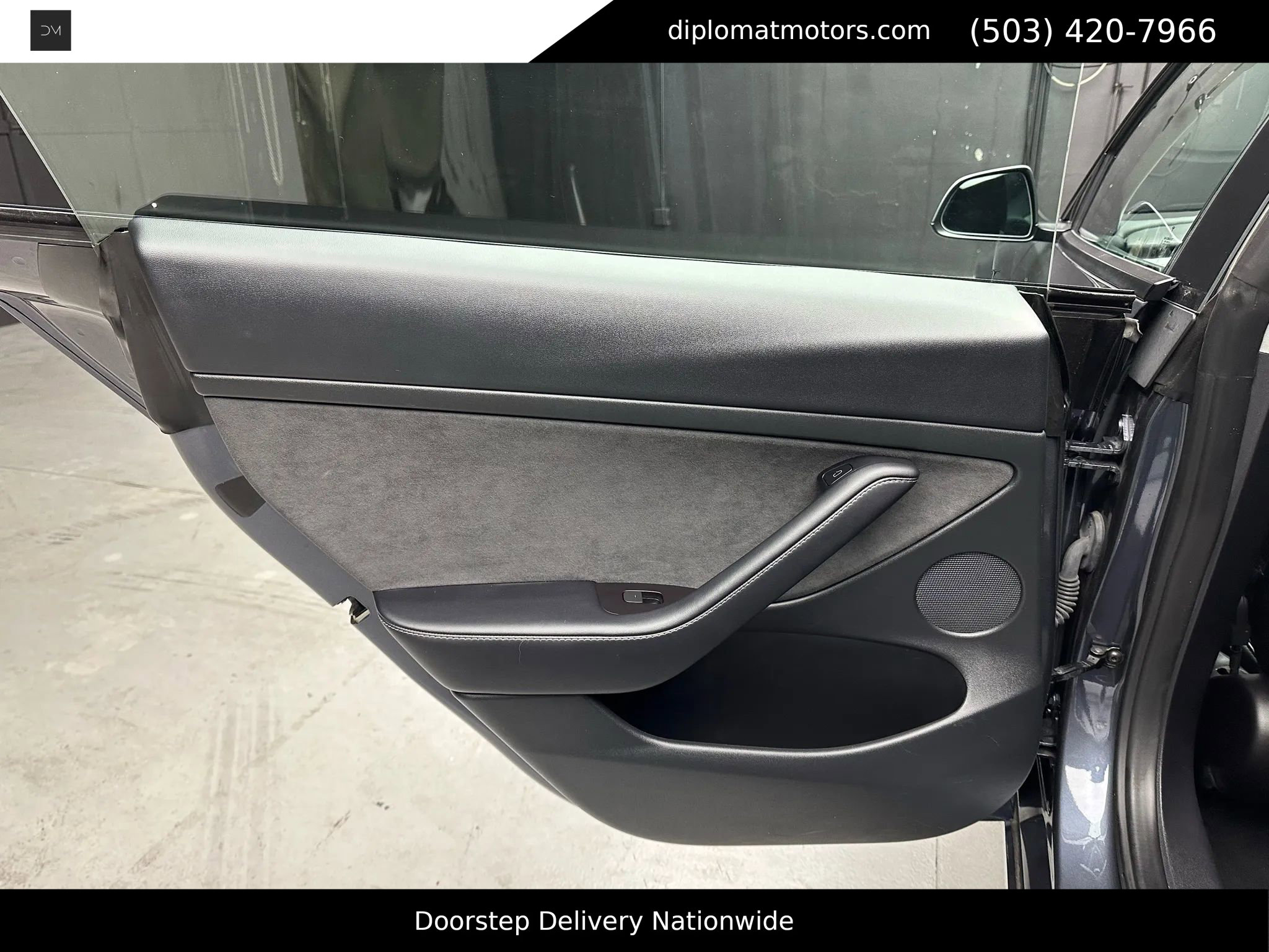 Used 2023 Tesla Model 3 Standard Range image 29