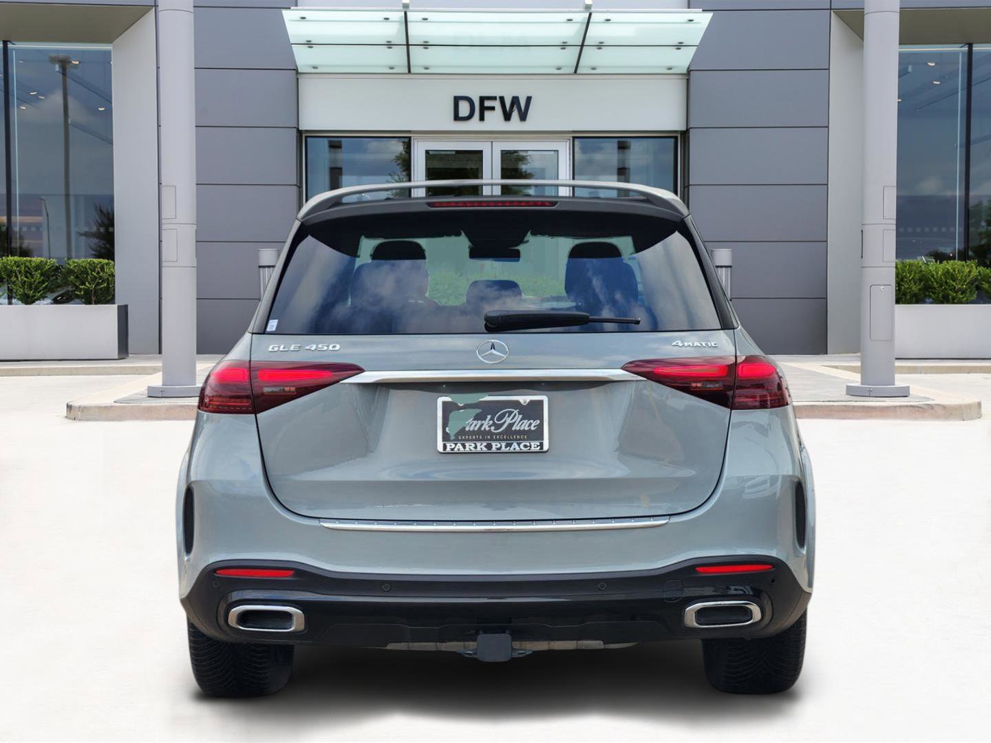 Used 2024 Mercedes-Benz GLE 450 4MATIC image 6