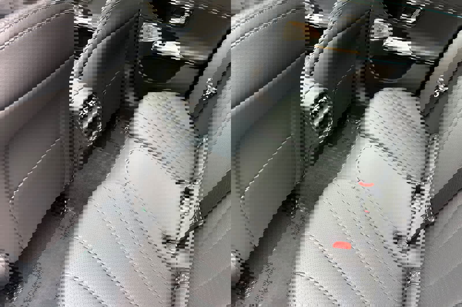 New 2026 Mercedes-Benz E 350 Sedan image 11