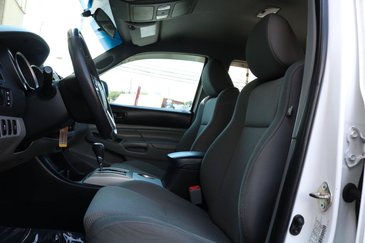 Used 2014 Toyota Tacoma 4x4 Double Cab w/ TRD Sport Package image 19
