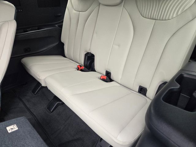 Used 2025 Hyundai Palisade Calligraphy image 31