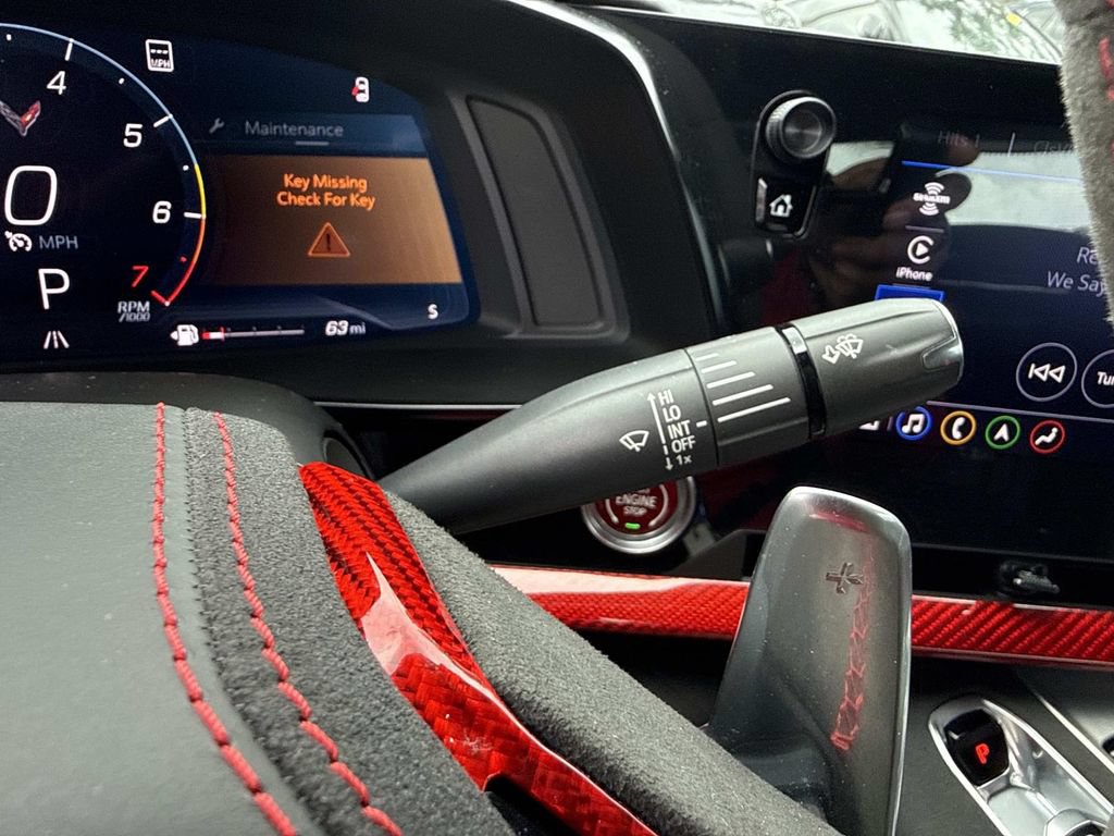 Used 2022 Chevrolet Corvette Stingray Premium Cpe w/ Z51 Performance Package RWD image 29