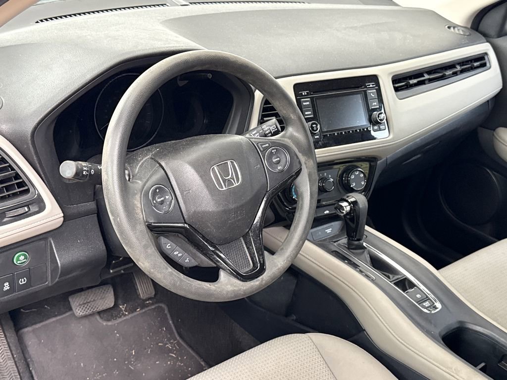 Used 2021 Honda HR-V LX image 11