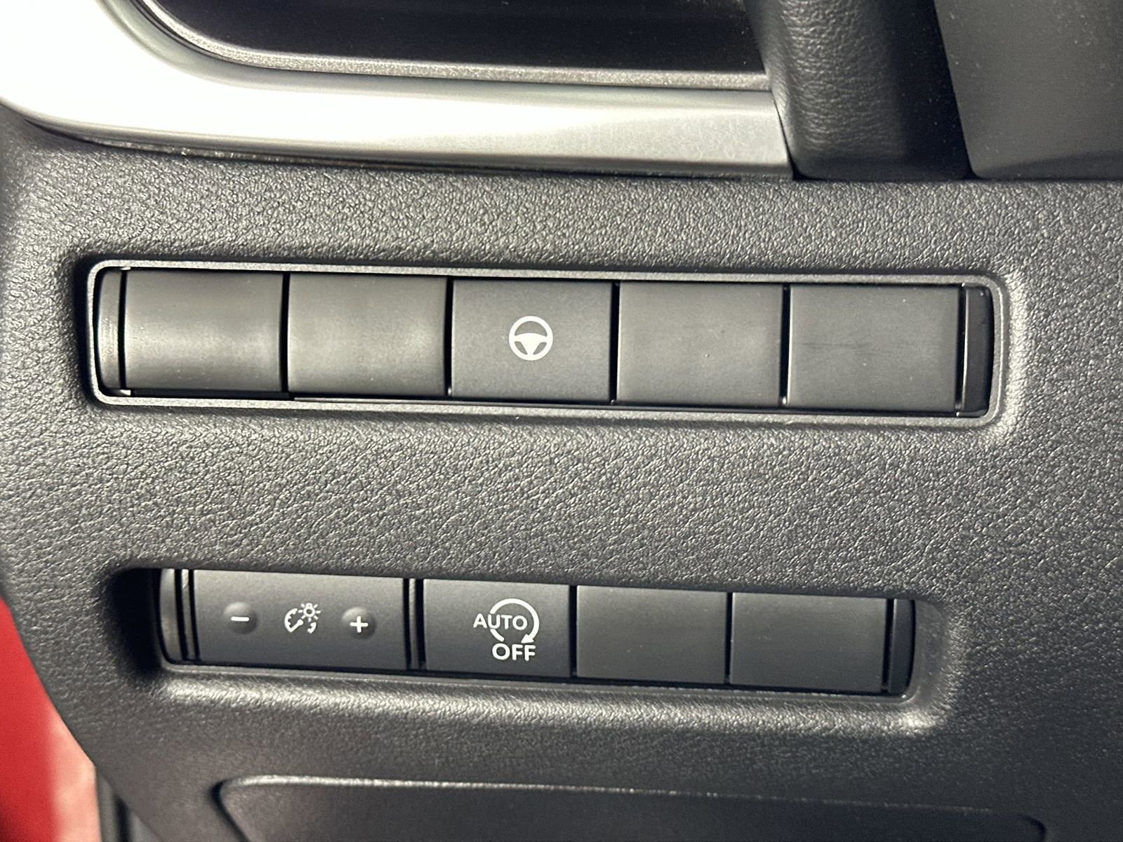 Certified 2023 Nissan Rogue SV image 26