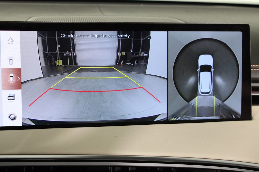 Used 2026 Genesis GV70 3.5T Sport Prestige image 31