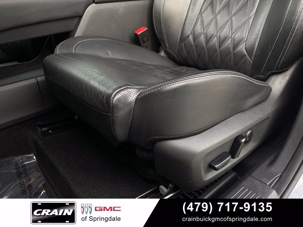 Used 2021 Nissan Rogue Platinum FWD image 23