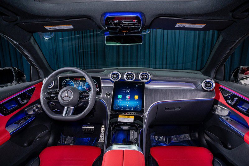 New 2026 Mercedes-Benz GLC 300 image 14