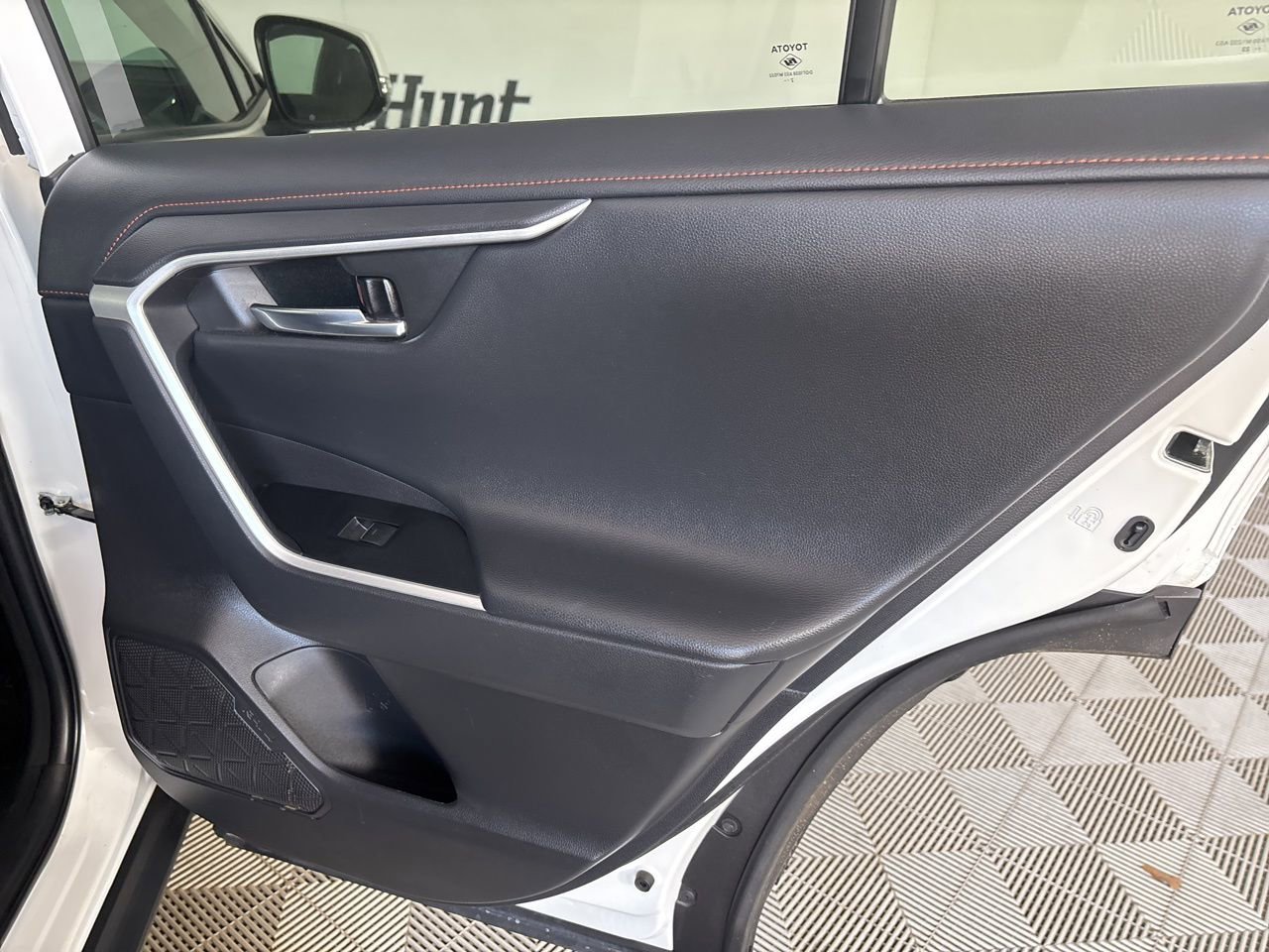 Used 2023 Toyota RAV4 Adventure image 22