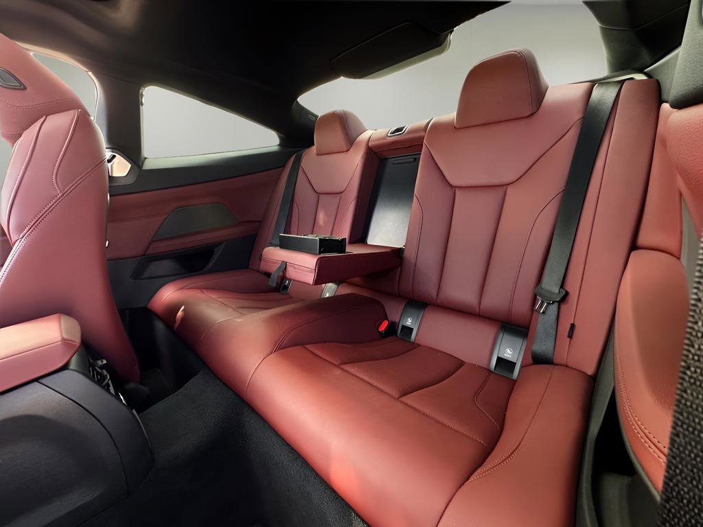 Used 2023 BMW 430i Coupe w/ M Sport Package RWD image 25