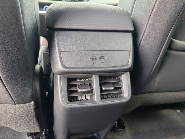 New 2026 Chevrolet Equinox RS image 13