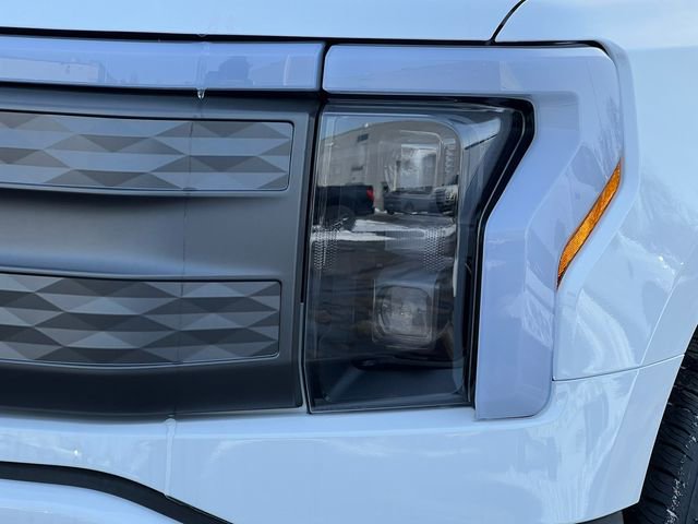 New 2025 Ford F150 Lightning Lariat image 48