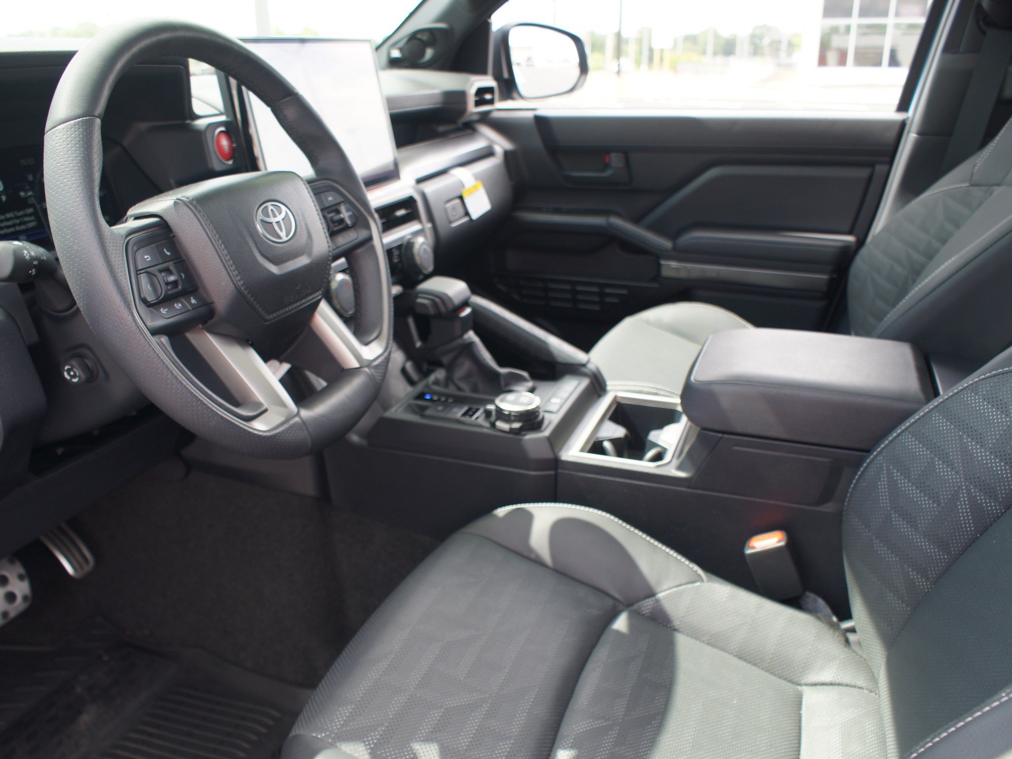 Used 2025 Toyota 4Runner TRD Sport Premium AWD/4WD image 14