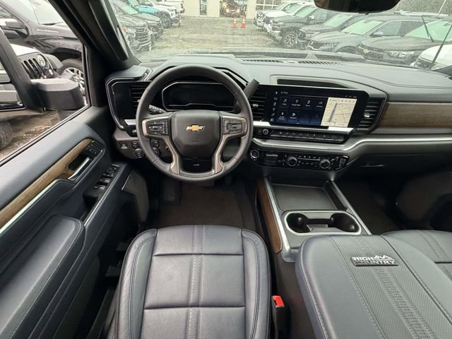 Certified 2024 Chevrolet Silverado 3500 High Country w/ High Country Premium Package image 16