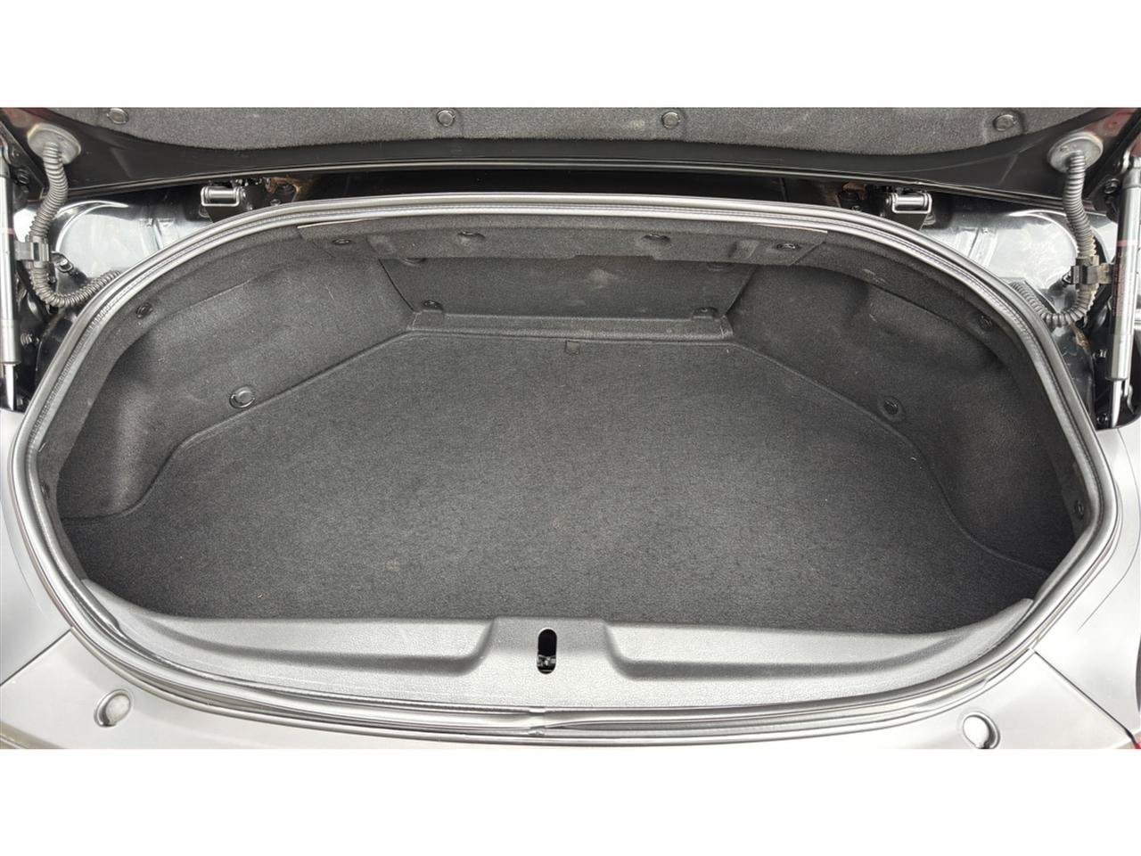Used 2010 Nissan 370Z Touring w/ Sport Pkg RWD image 35
