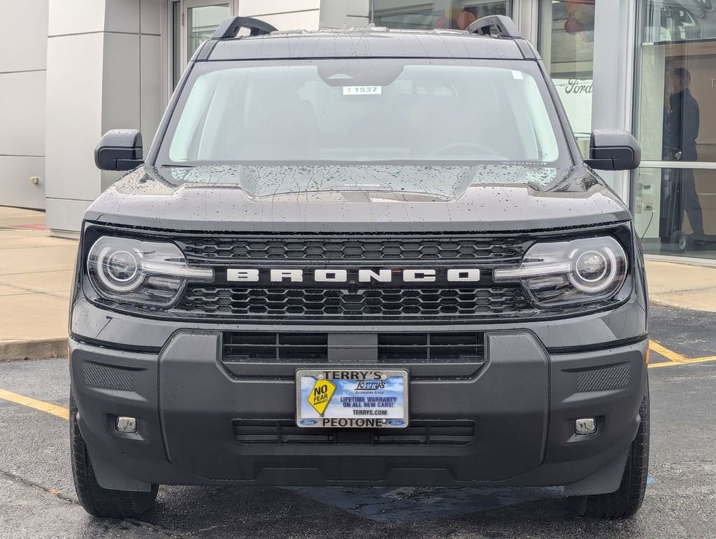 New 2025 Ford Bronco Sport Outer Banks image 2