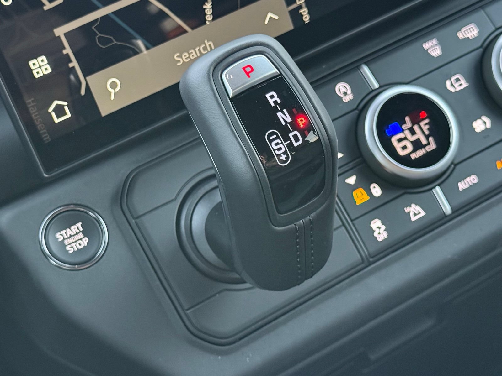 New 2026 Land Rover Defender 110 S AWD/4WD image 28