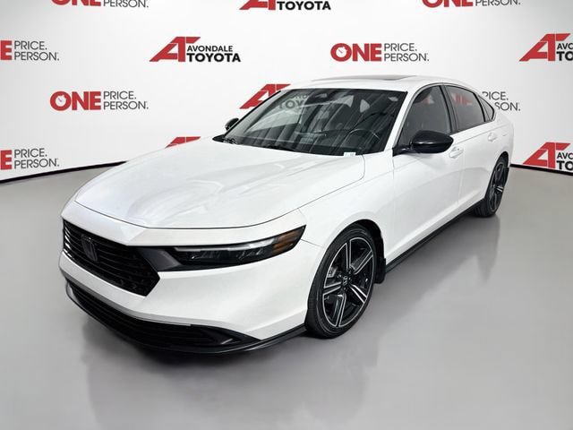Used 2023 Honda Accord Sport image 3