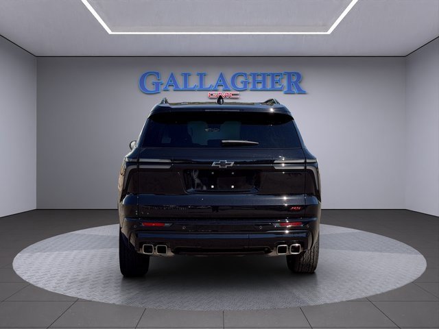 Used 2024 Chevrolet Traverse RS w/ LPO, Floor Liner Package image 6