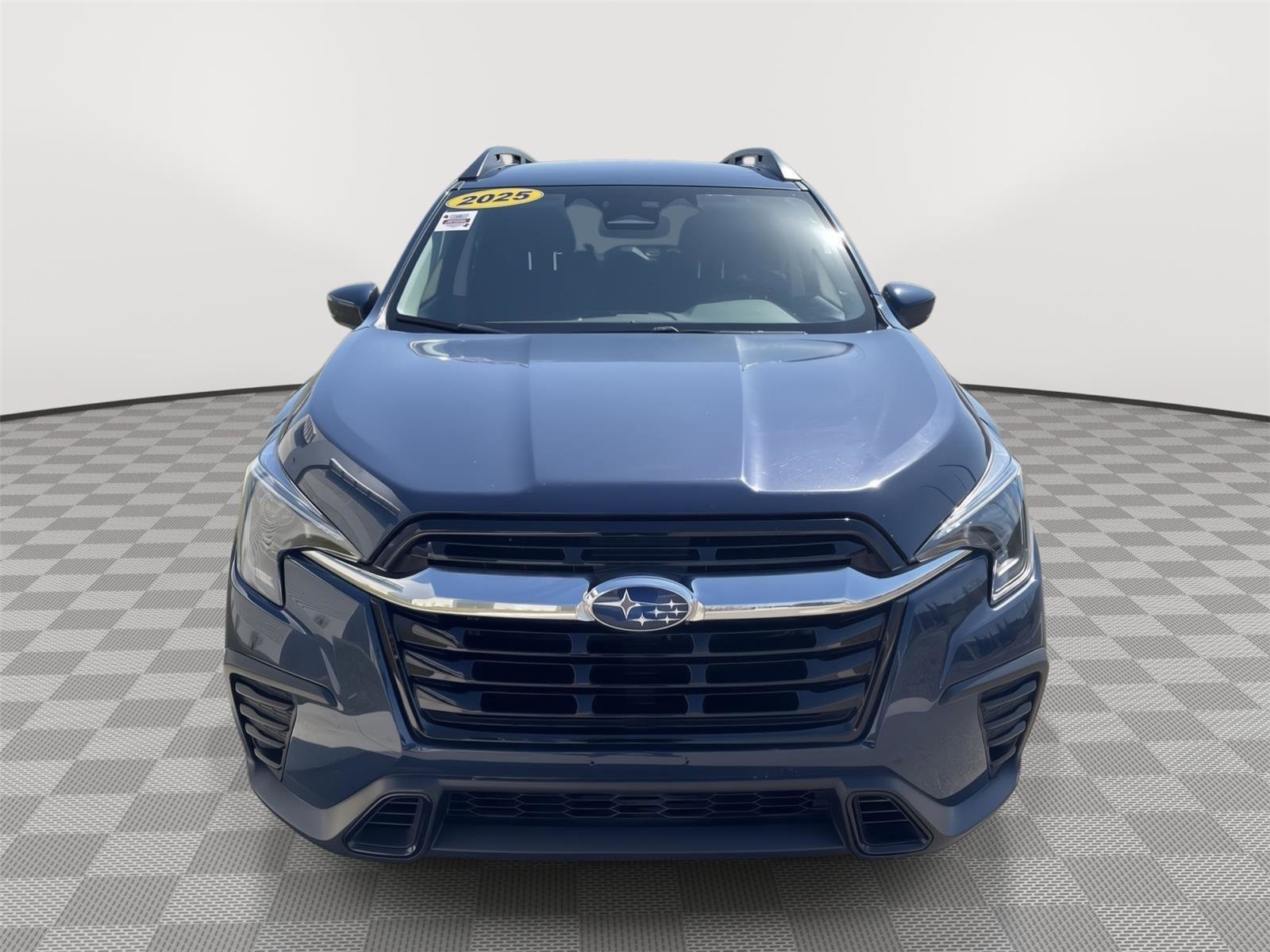 Certified 2025 Subaru Ascent Premium image 2