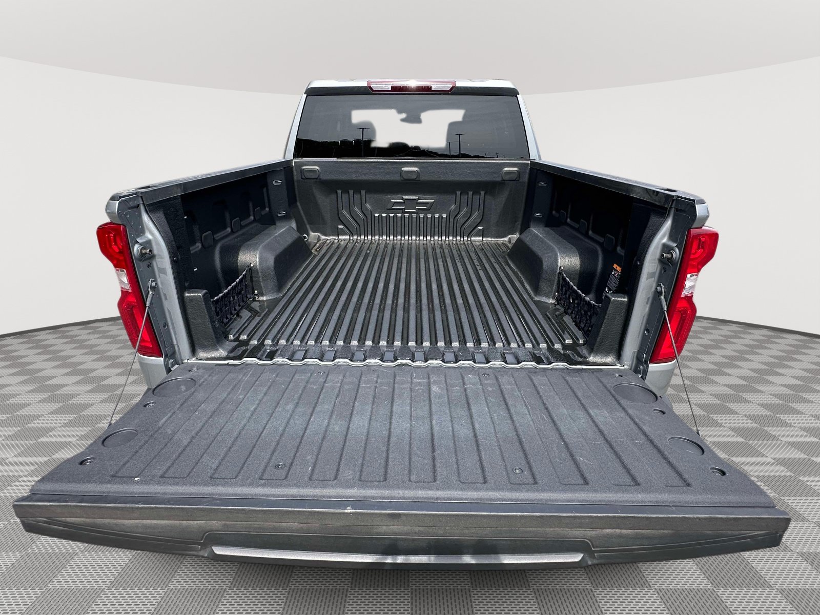 Used 2023 Chevrolet Silverado 1500 RST AWD/4WD image 31