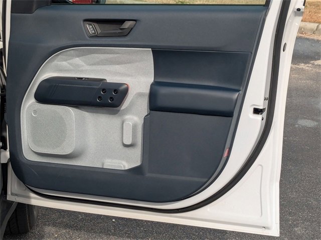 Used 2022 Ford Maverick XLT image 34