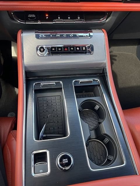 New 2026 Lincoln Aviator Reserve AWD/4WD image 13