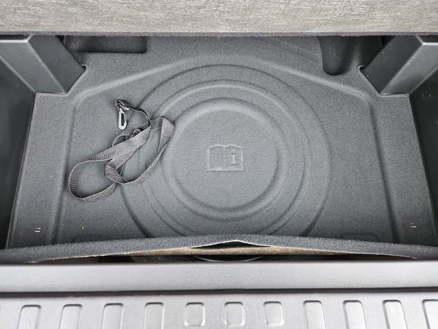 Used 2018 Chevrolet Equinox Premier FWD image 42