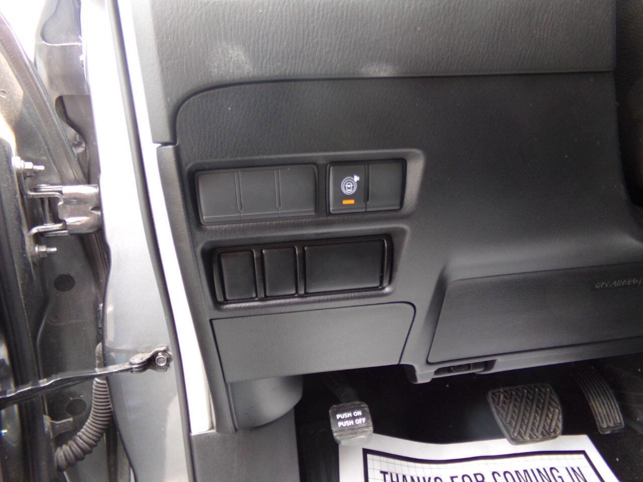 Used 2023 Nissan Armada SV image 17