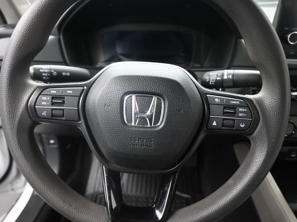 Used 2023 Honda Accord EX image 10