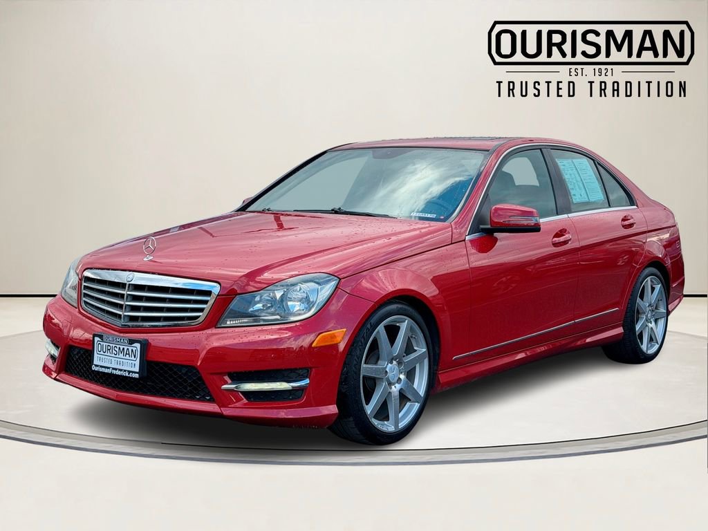 Used 2012 Mercedes-Benz C 300 4MATIC Sedan image 5
