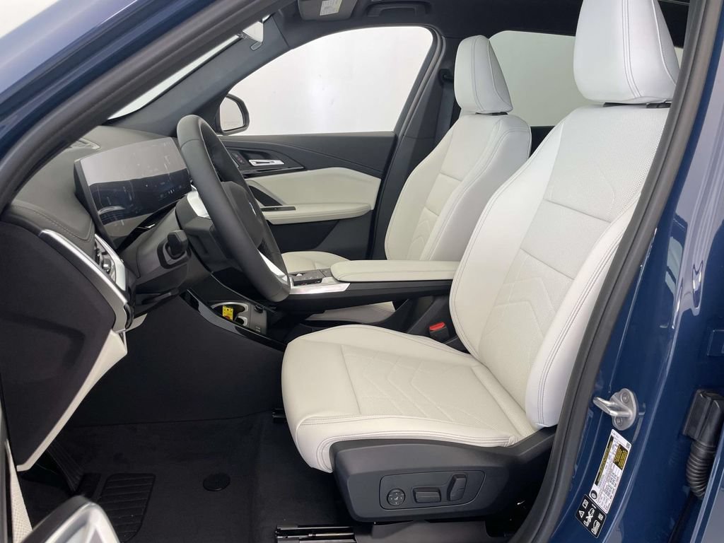 New 2027 BMW X1 xDrive28i w/ Technology Package AWD/4WD image 13
