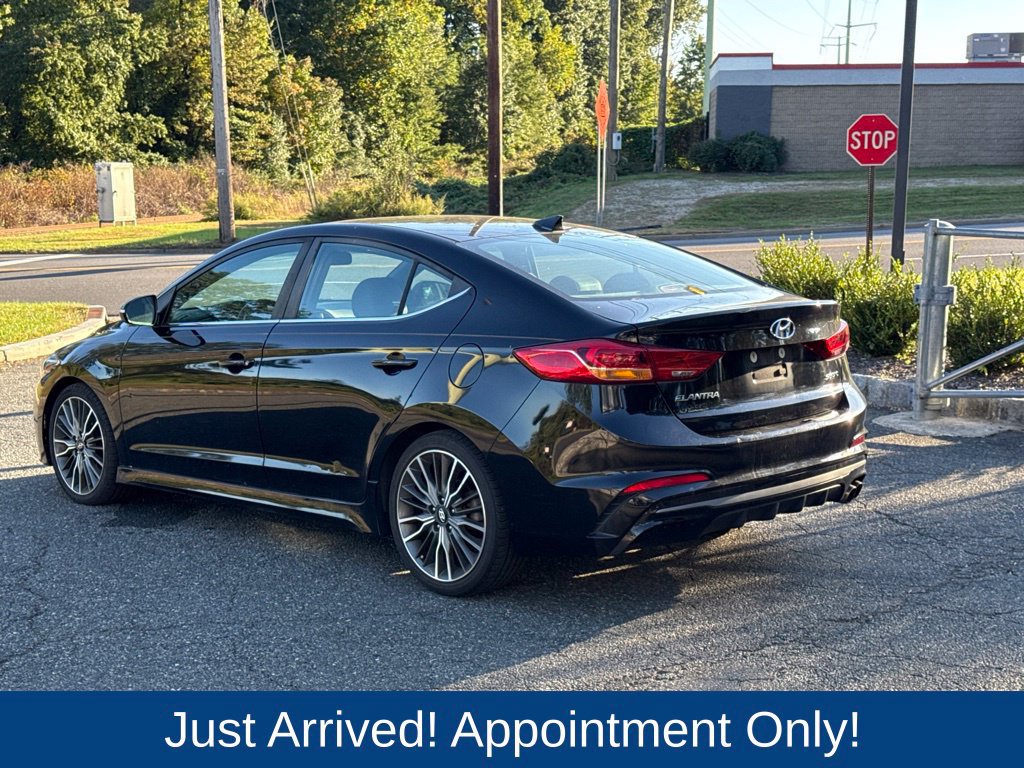Used 2018 Hyundai Elantra Sport FWD image 5
