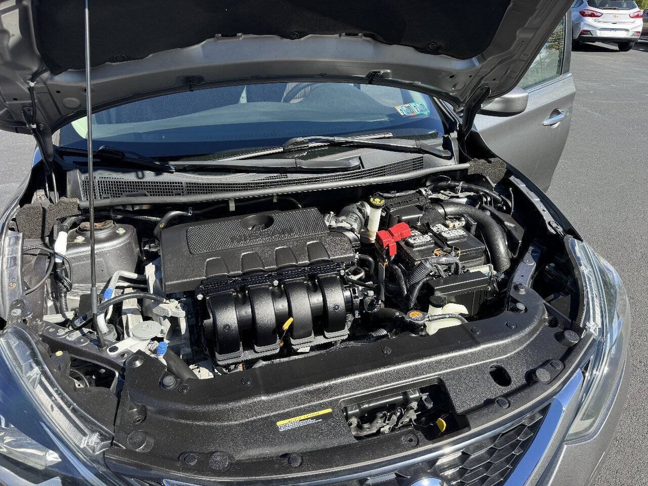 Used 2019 Nissan Sentra SV w/ Special Edition Package FWD image 17