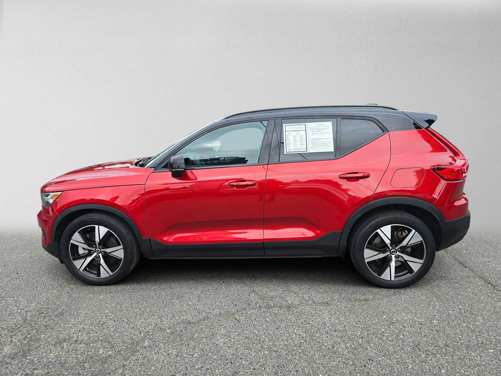 Used 2021 Volvo XC40 P8 Recharge AWD/4WD image 6