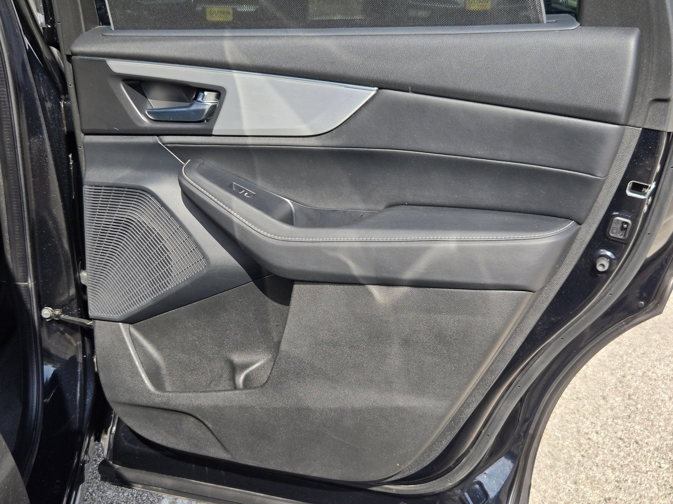 Certified 2023 Acura MDX FWD w/ Technology Package image 26