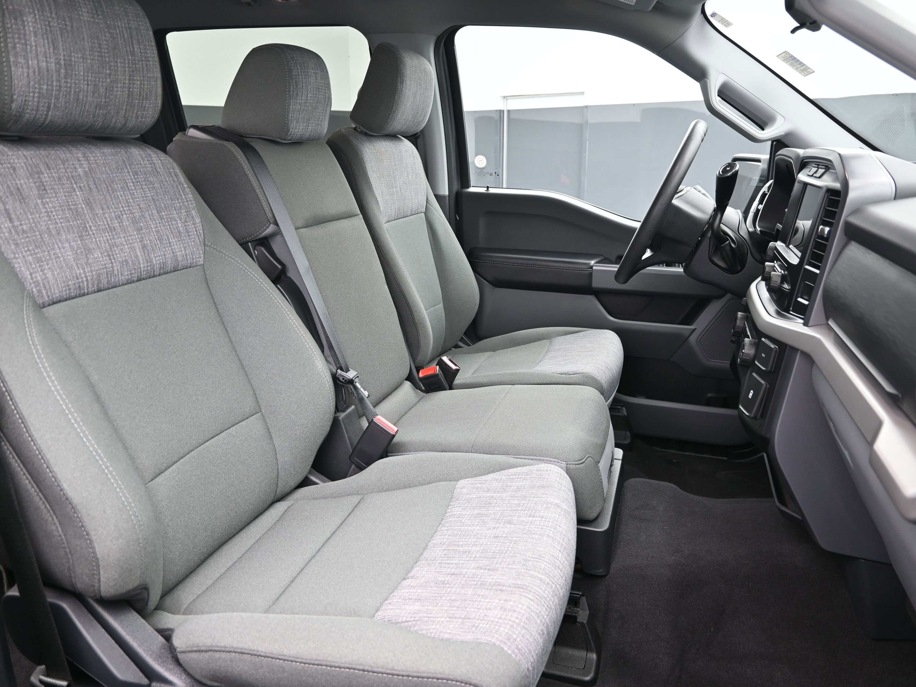 Used 2023 Ford F150 XLT image 25