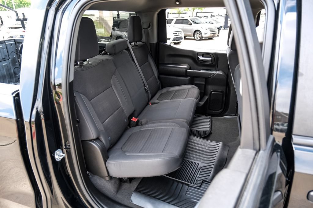 Used 2022 Chevrolet Silverado 1500 Custom w/ Safety Confidence Package AWD/4WD image 33