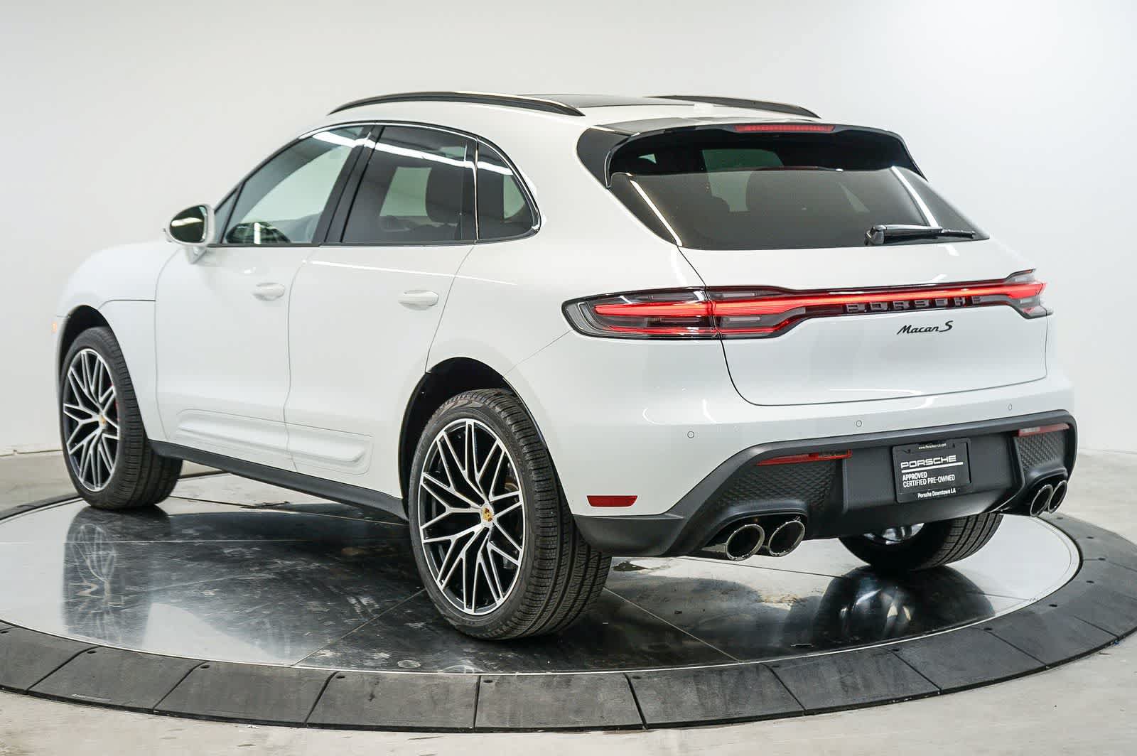 Certified 2026 Porsche Macan S AWD/4WD image 3
