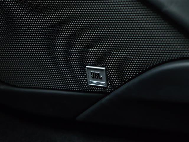 Used 2018 Ferrari 488 GTB image 24