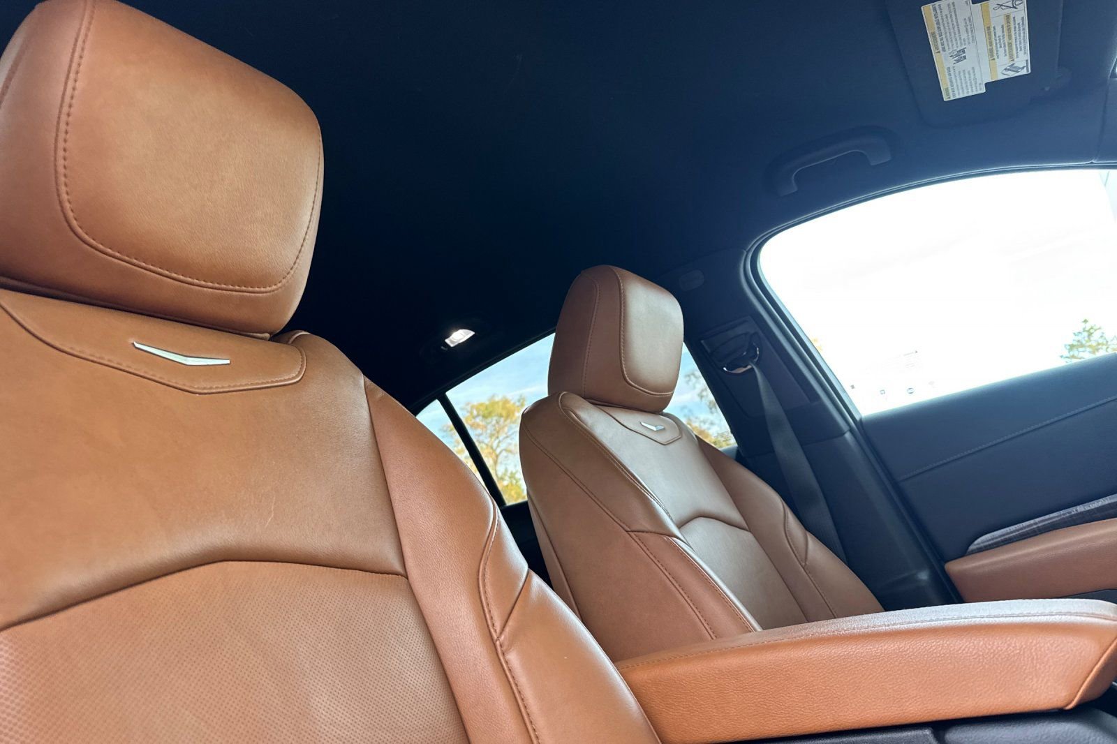 Used 2023 Cadillac XT4 Sport image 17