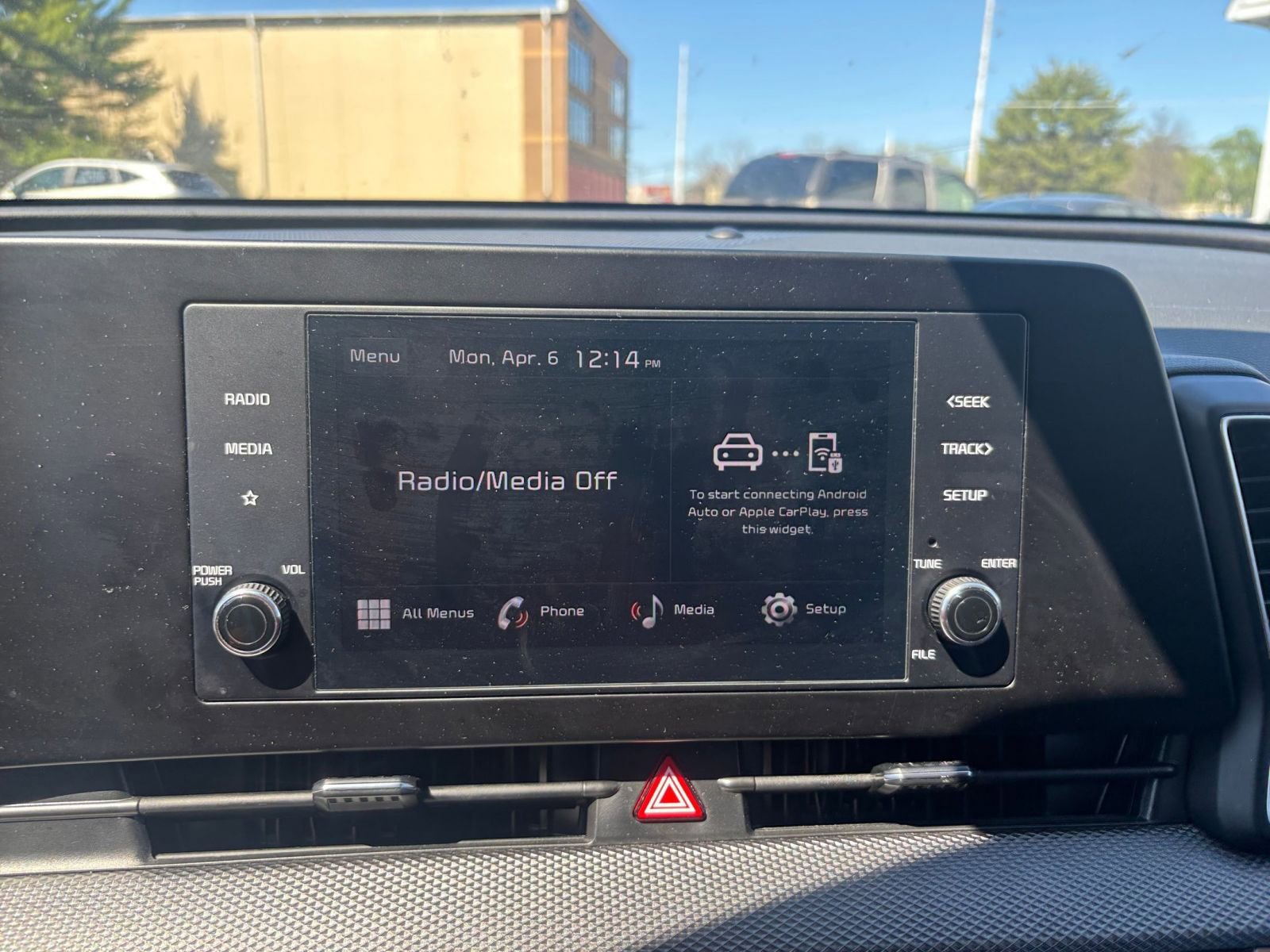 Used 2025 Kia Sportage LX image 20