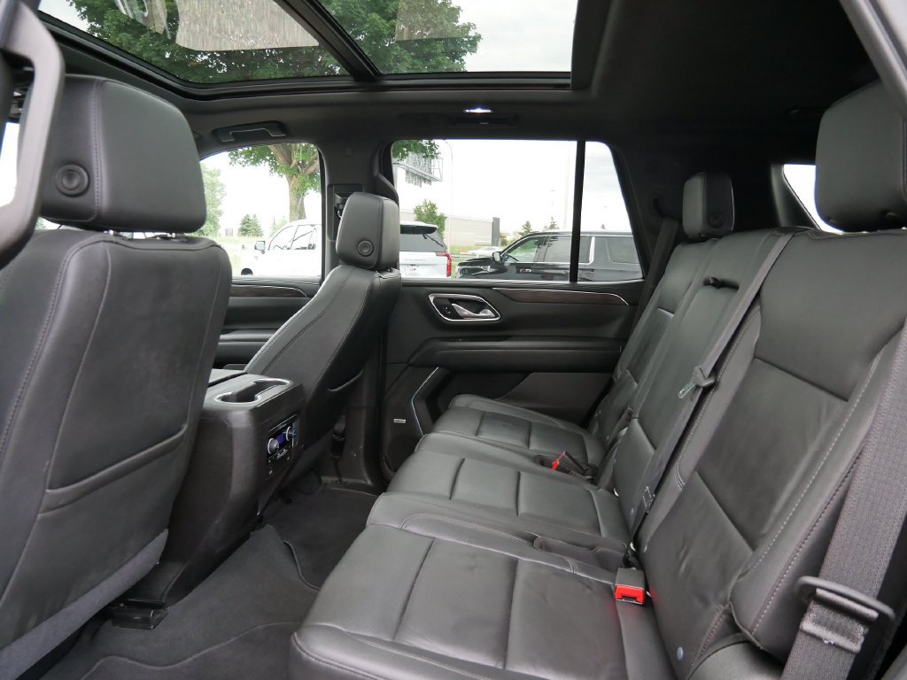 Used 2021 Chevrolet Tahoe LT w/ LT Signature Package AWD/4WD image 10
