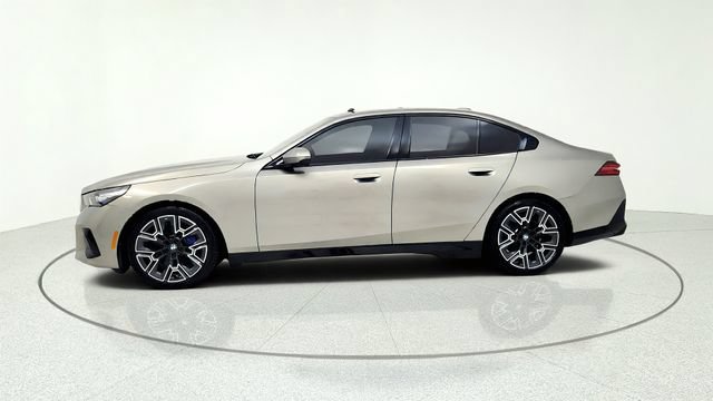 Used 2026 BMW i5 eDrive40 w/ M Sport Package RWD image 5